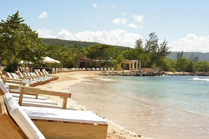 Jamaica's Top Beach Guide - Bamboo Beach